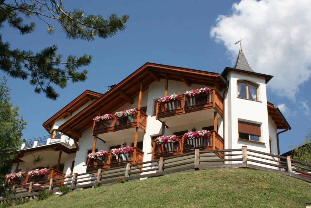 Residence Cesa Ladina Ortisei Exterior photo